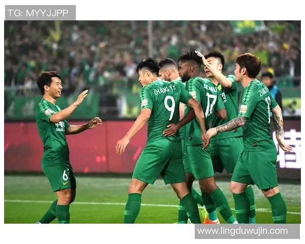 深圳篮球队在城市联赛中的耐力表现分析与点评